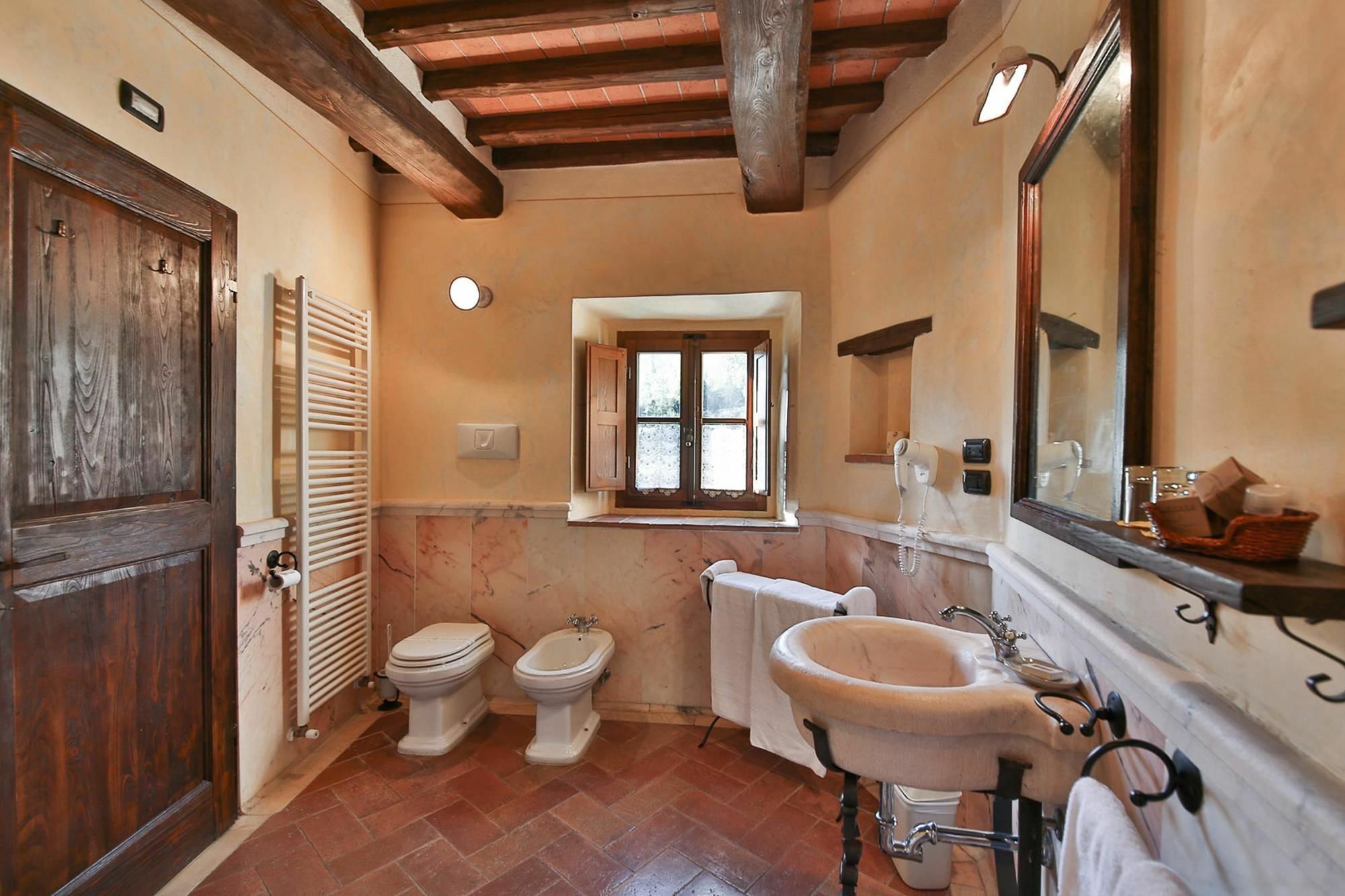Hotel Le Pozze Di Lecchi Гайоле-ин-Кьянти Экстерьер фото